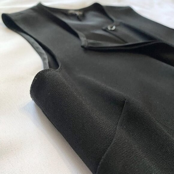 NWOT JUDITH & CHARLES BLACK UTILITY SLEEVELESS FULL LENGTH JUMPSUIT - XS - Picture 9 of 11